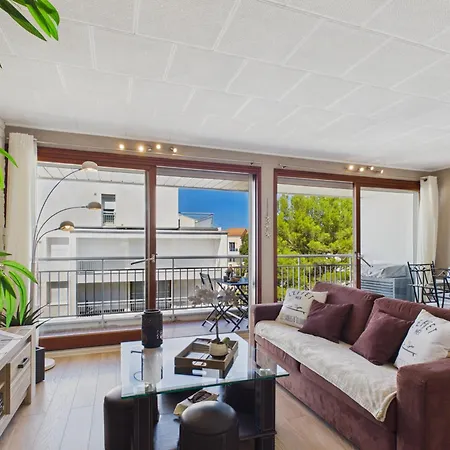 Escapade A 2 Pres De La Avec Balcon Apartamento