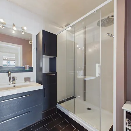 Escapade A 2 Pres De La Avec Balcon Apartamento *
